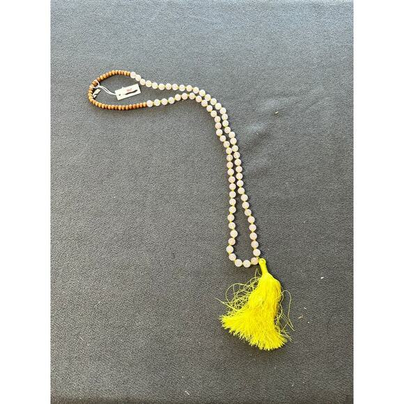 β¨ Vineyard Vines Neon Tassel Necklace β NWT & FAB β¨ - Picture 2 of 6
